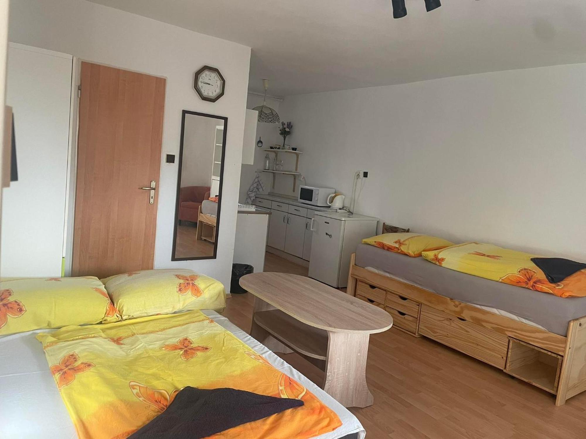 Hotel Penzion Fontána Náměšť nad Oslavou Exterior foto