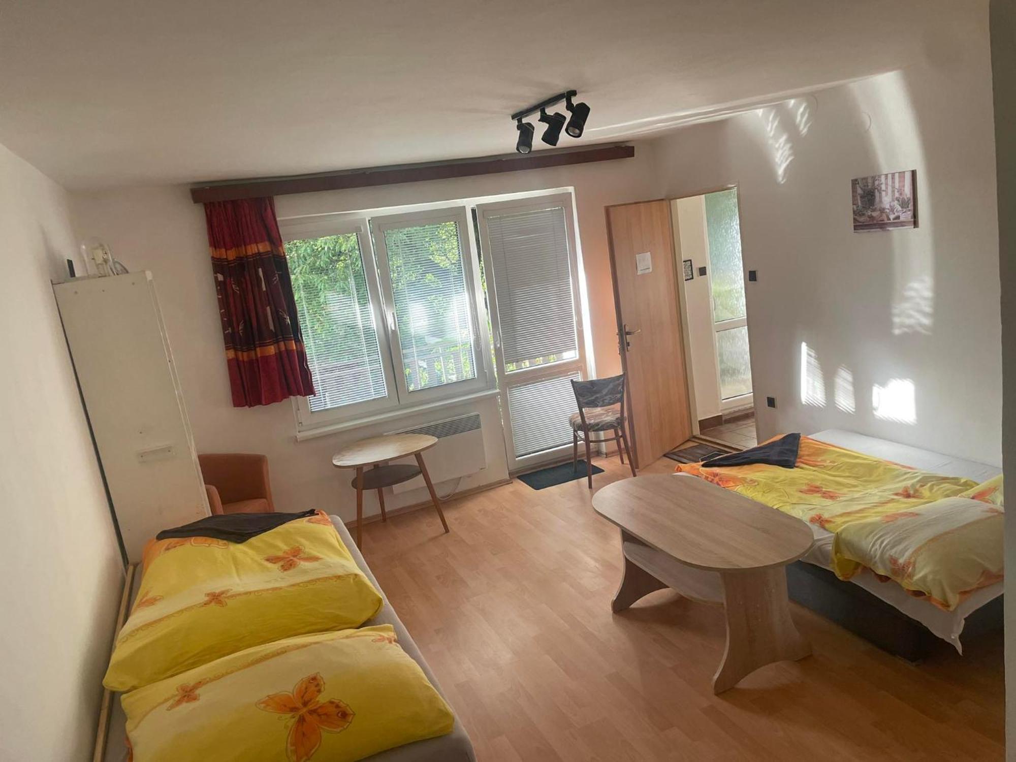 Hotel Penzion Fontána Náměšť nad Oslavou Exterior foto